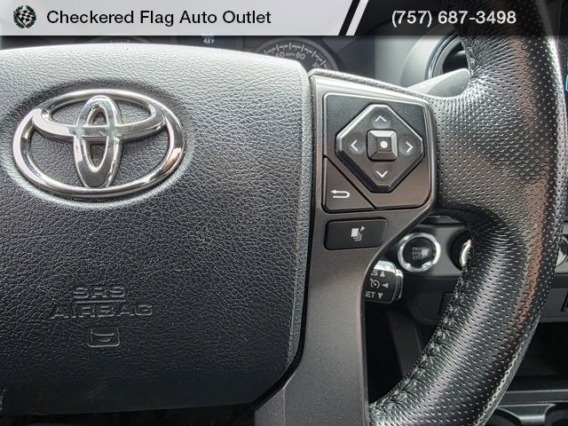 Used 2016 Toyota Tacoma TRD Off-Road w/ Towing Package image 15