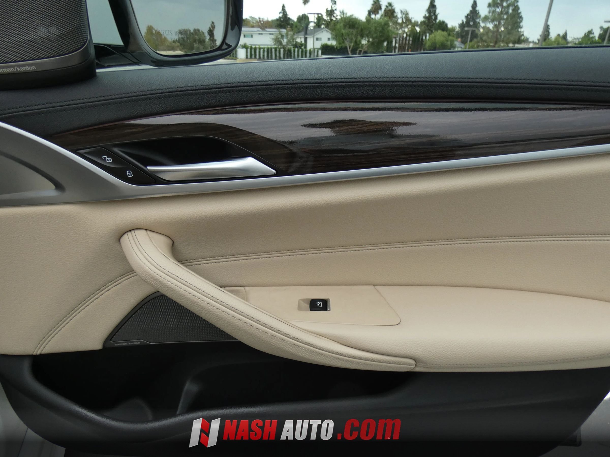 Used 2017 BMW 540i RWD image 36