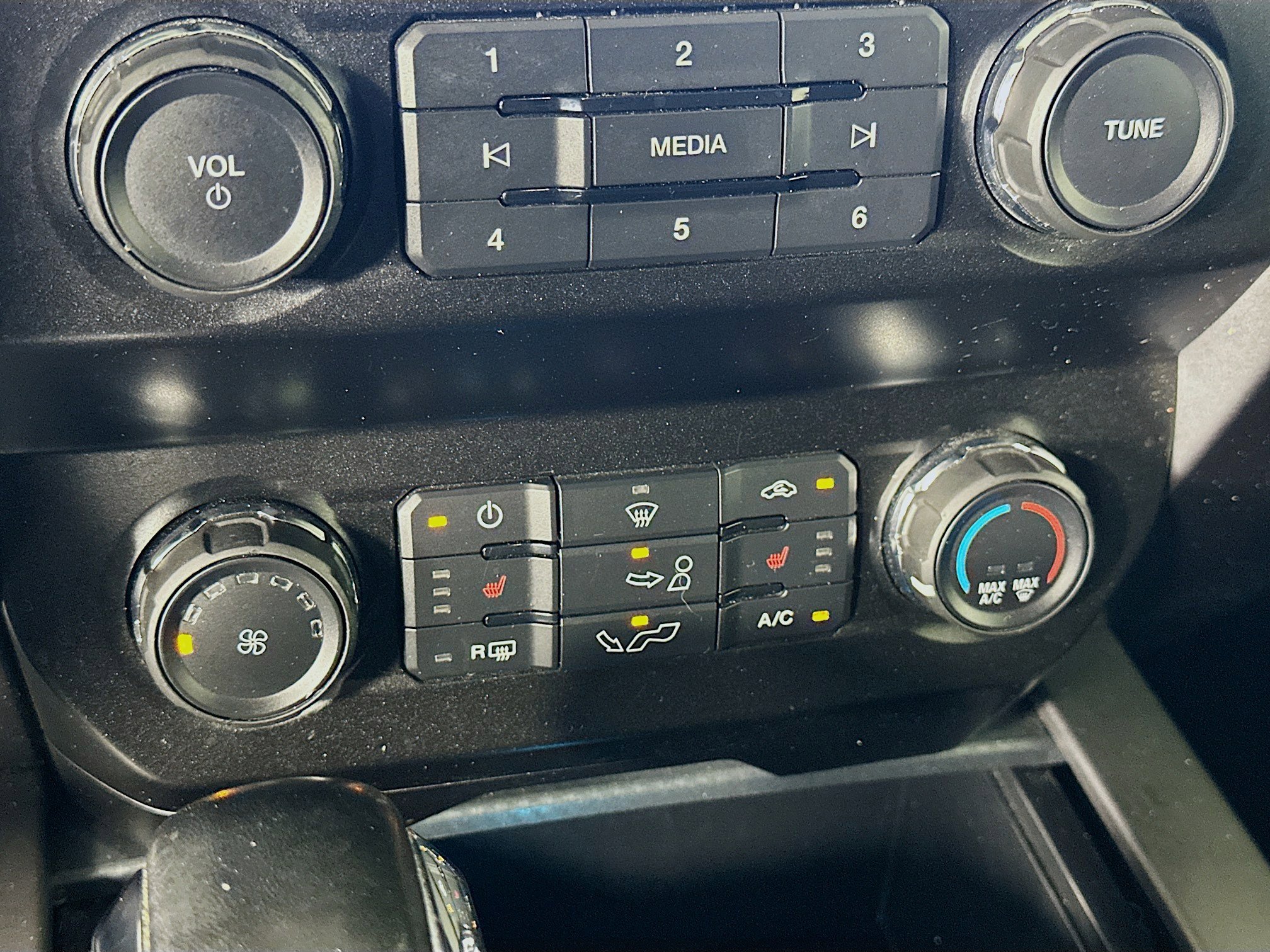 Used 2019 Ford F150 XLT w/ Equipment Group 302A Luxury image 24