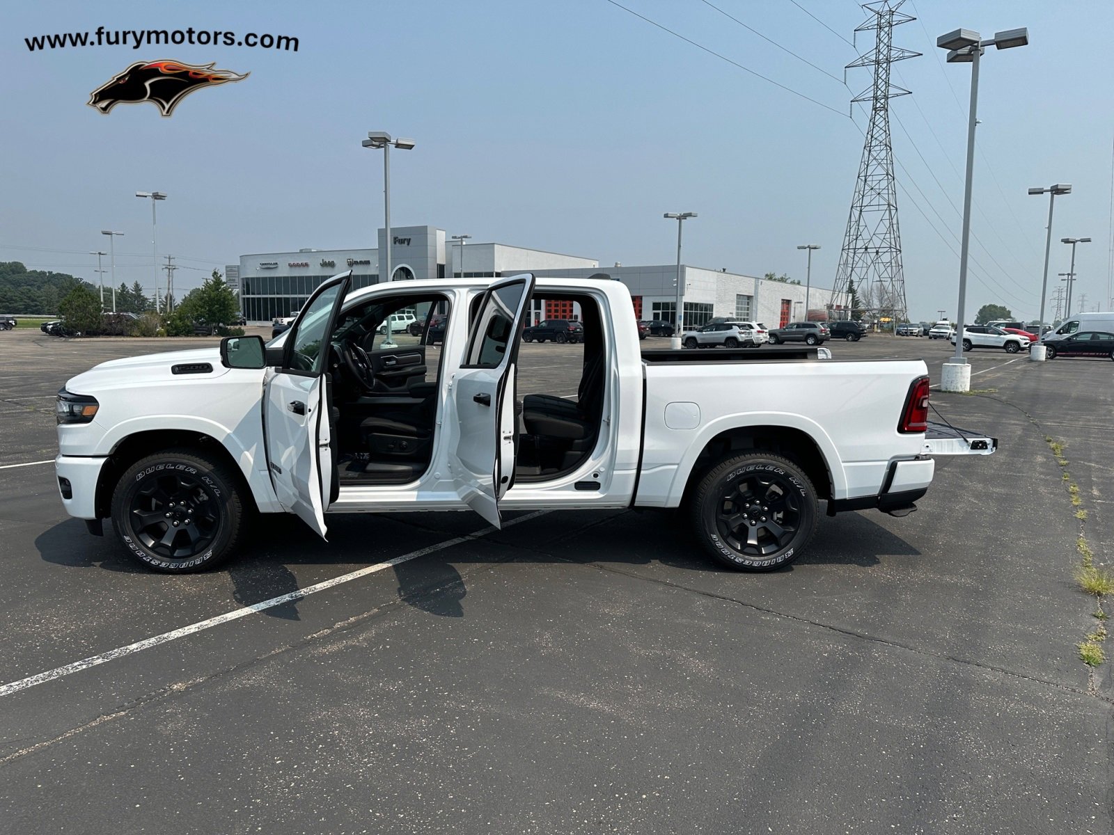 New 2026 RAM 1500 4x4 Crew Cab image 39