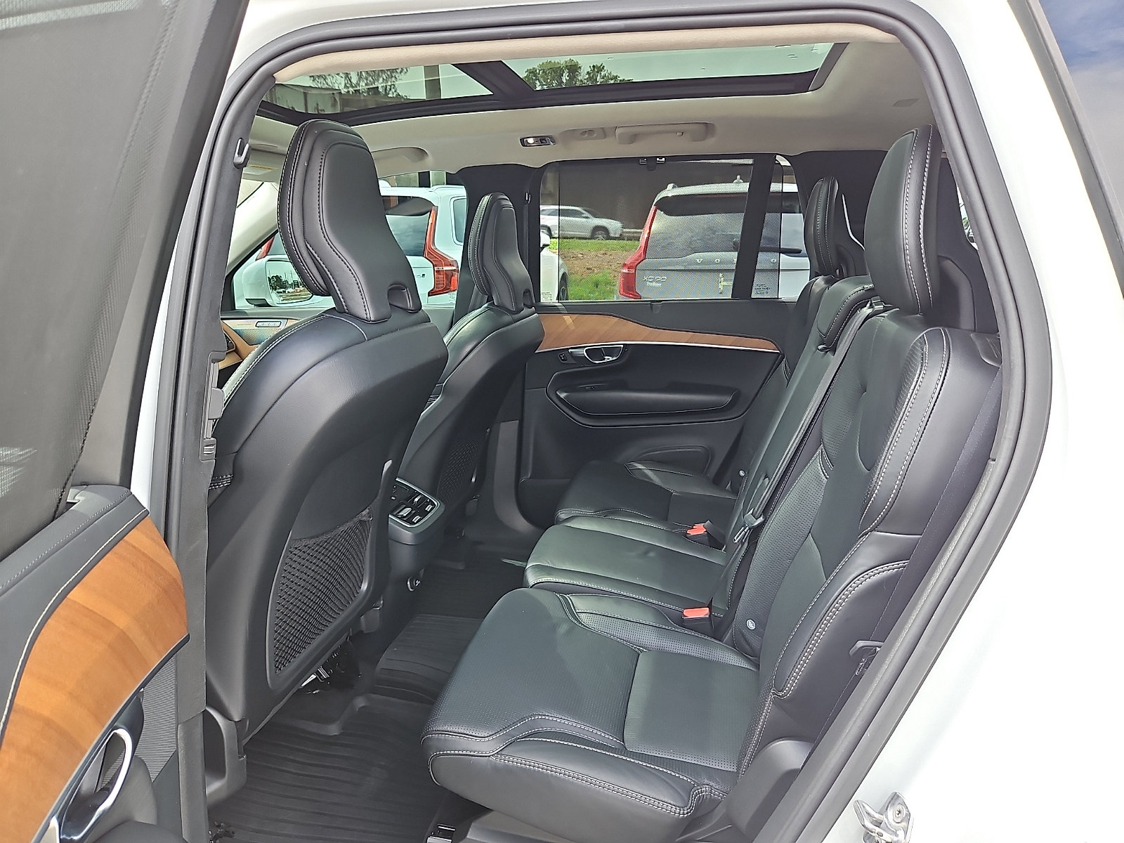 Used 2019 Volvo XC90 T6 Inscription w/ Luxury Package AWD/4WD image 10