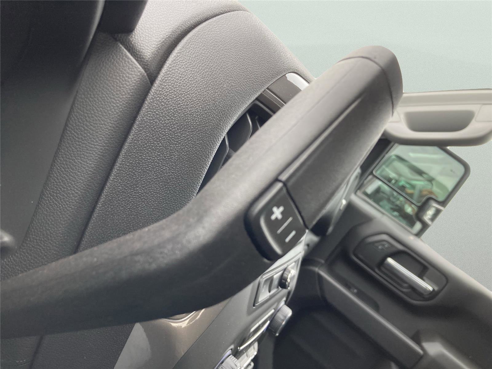 New 2026 Chevrolet Silverado 2500 Custom w/ Custom Value Package image 20