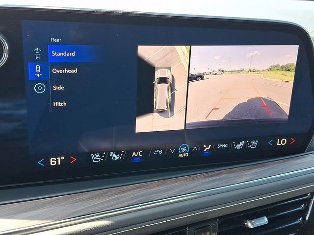 Used 2025 Chevrolet Tahoe Premier AWD/4WD image 14