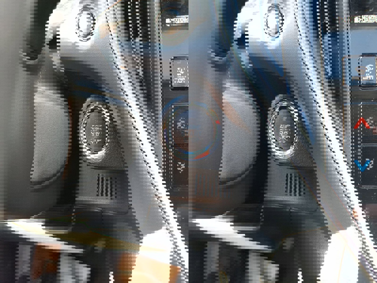 Certified 2025 Subaru Crosstrek 2.0i Premium image 15