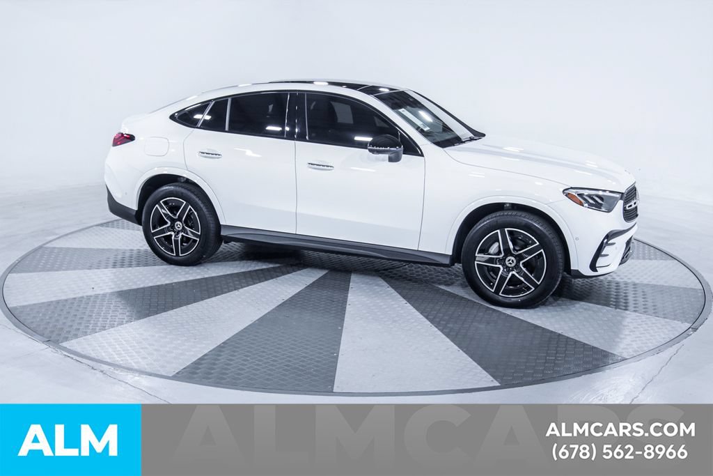 Used 2024 Mercedes-Benz GLC 300 4MATIC w/ AMG Line image 13