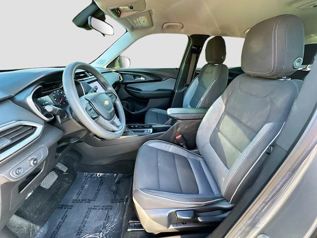 Used 2021 Chevrolet TrailBlazer LS image 19