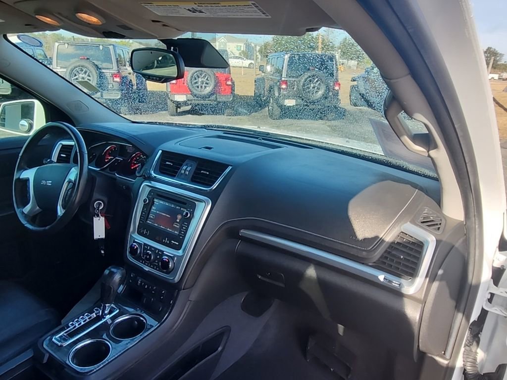 Used 2017 GMC Acadia Limited SLT image 28