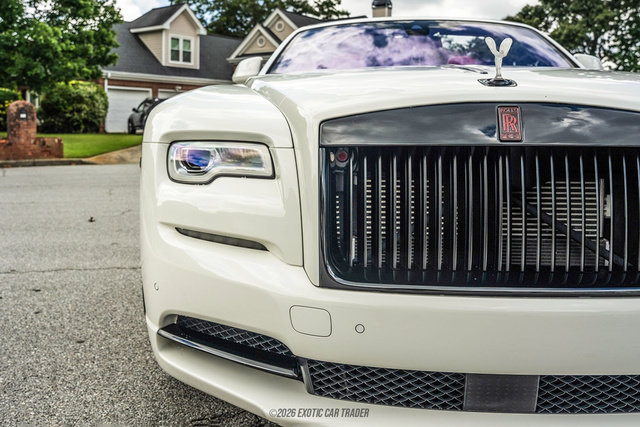 Used 2016 Rolls-Royce Dawn RWD image 96