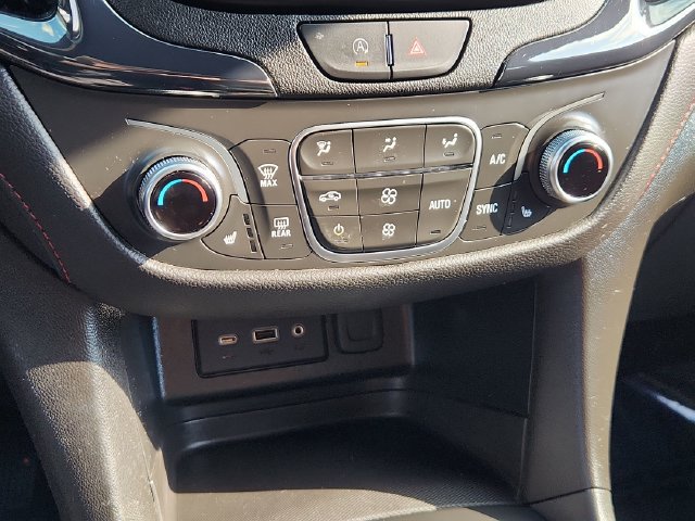 Used 2023 Chevrolet Equinox RS FWD image 43