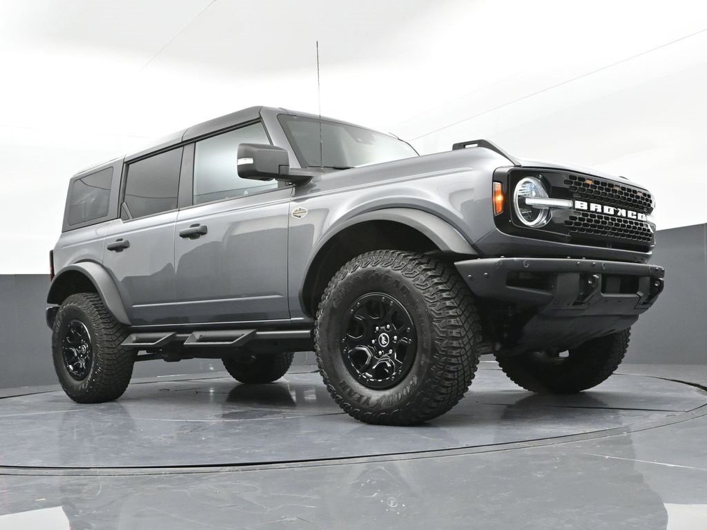 Used 2024 Ford Bronco Wildtrak image 29