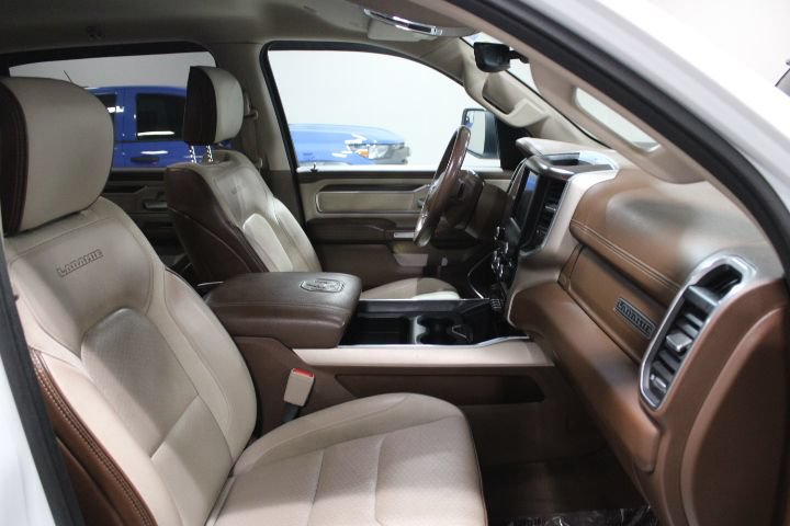 Used 2021 RAM 1500 Laramie AWD/4WD image 23
