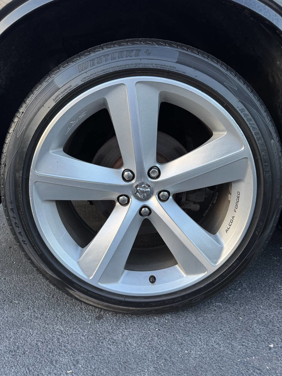 Used 2010 Dodge Challenger R/T image 23