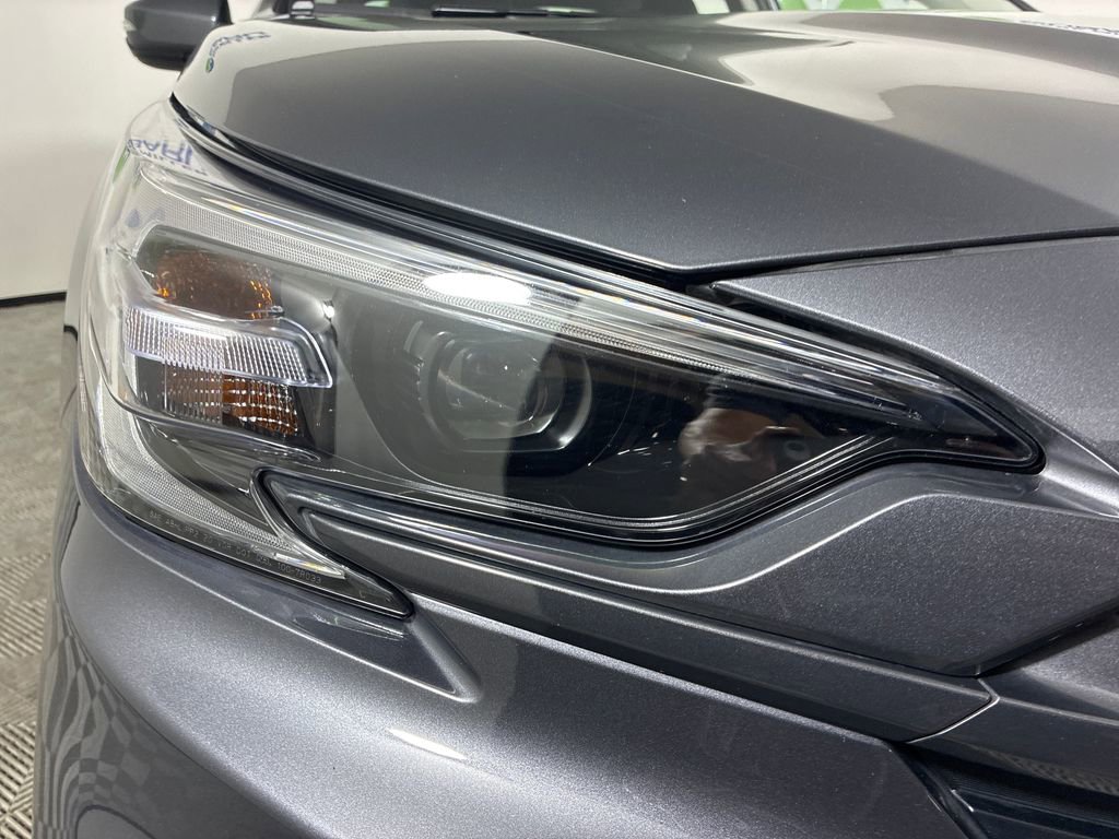 Used 2025 Subaru Legacy Premium w/ Popular Package #1A AWD/4WD image 2
