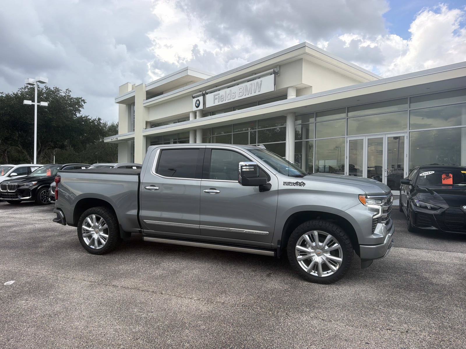 Used 2024 Chevrolet Silverado 1500 High Country w/ High Country Premium Package