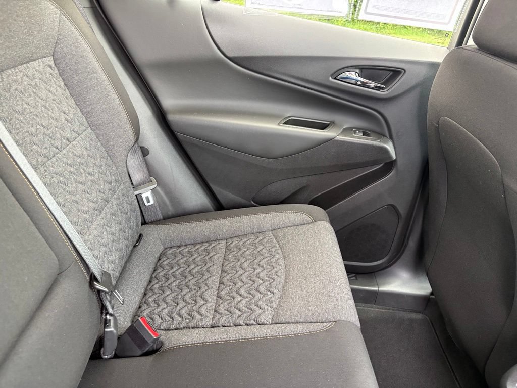 Used 2024 Chevrolet Equinox LT FWD image 36