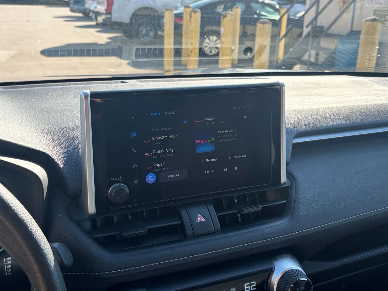 Used 2025 Toyota RAV4 LE image 21