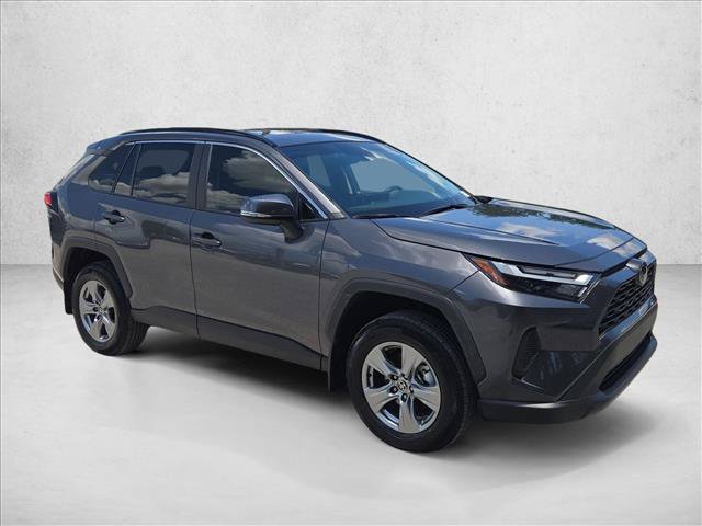 Used 2025 Toyota RAV4 XLE w/ Convenience Package AWD/4WD video 3