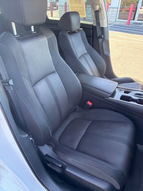 Used 2018 Honda Accord EX image 26