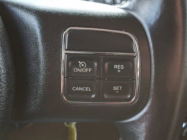 Used 2015 Jeep Wrangler Unlimited Sahara w/ Connectivity Group image 21