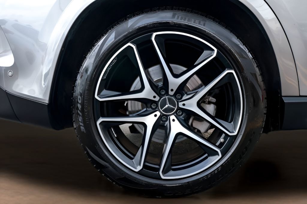 Used 2021 Mercedes-Benz GLE 53 AMG 4MATIC image 33