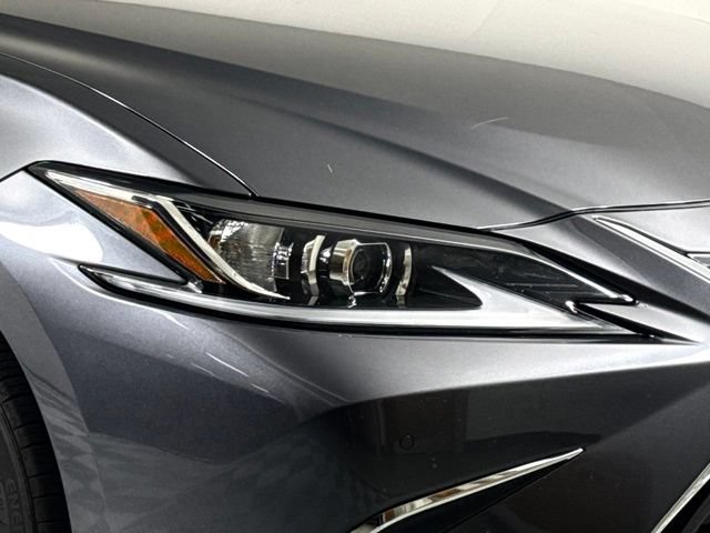 Used 2024 Lexus ES 350 w/ Premium Package FWD image 15