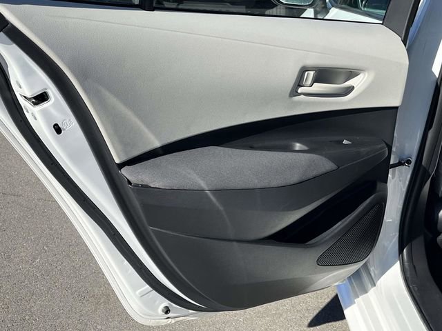 Used 2023 Toyota Corolla LE image 16