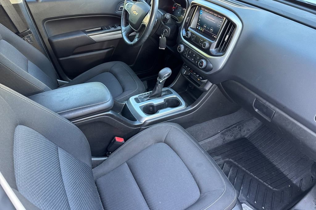 Used 2022 Chevrolet Colorado LT w/ Safety Package image 23