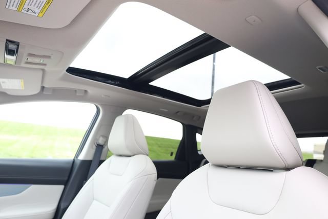 Certified 2025 Nissan Murano SL AWD/4WD image 23