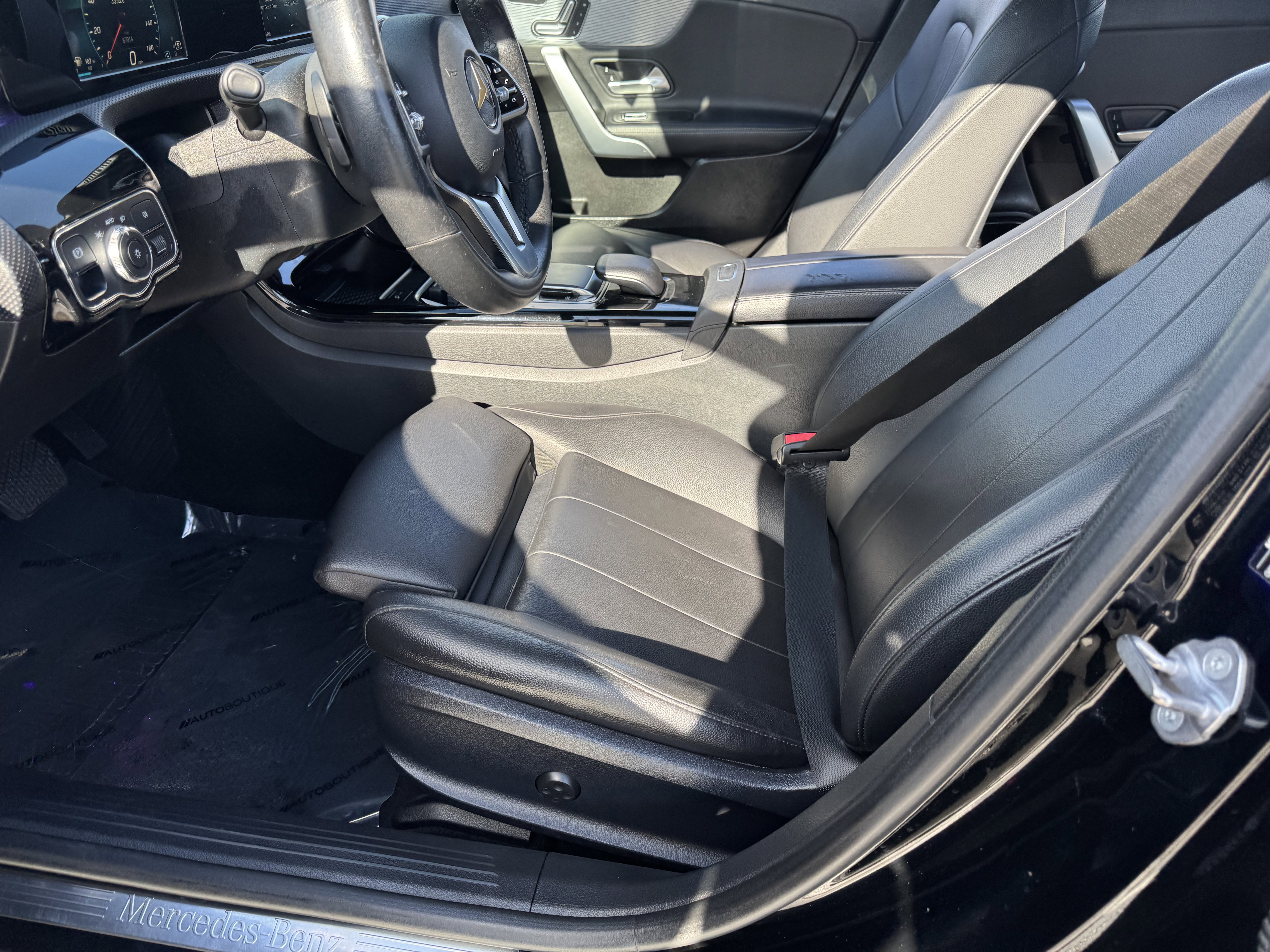 Used 2019 Mercedes-Benz A 220 image 29