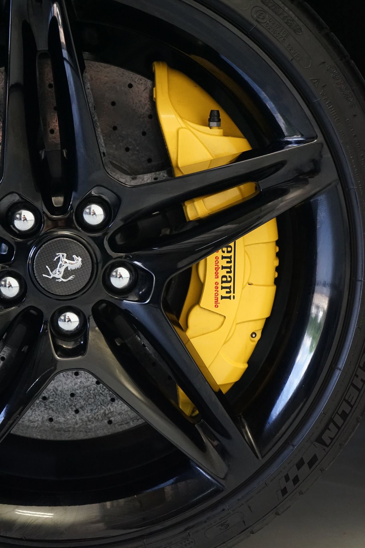 Used 2022 Ferrari SF90 Stradale AWD/4WD image 34