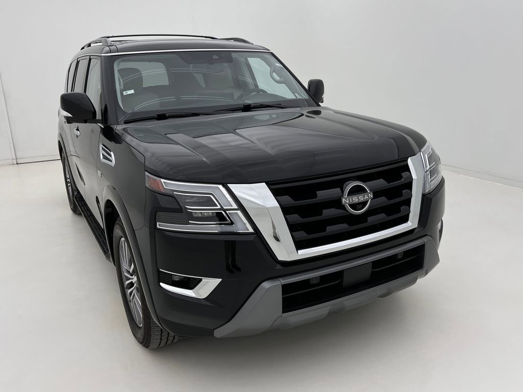 Used 2022 Nissan Armada SL w/ Captain's Chairs Package image 3