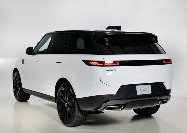 New 2025 Land Rover Range Rover Sport SE image 30