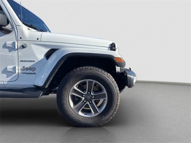 Used 2018 Jeep Wrangler Unlimited Sahara w/ Uconnect 4C Nav & Sound Group image 21