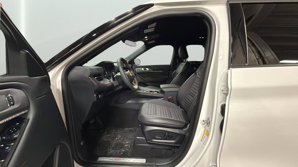 New 2026 Ford Explorer ST-Line image 26