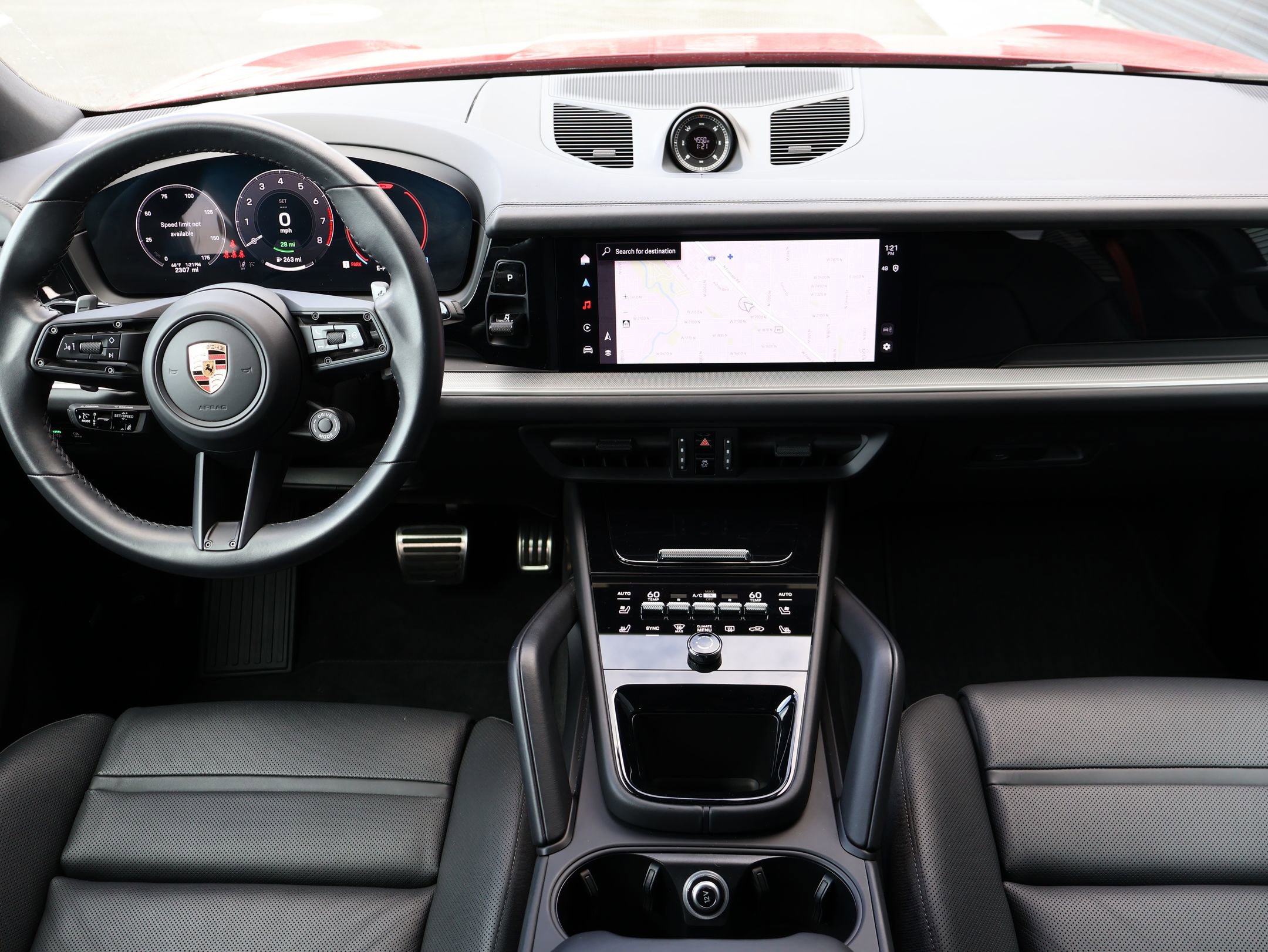 Certified 2025 Porsche Cayenne E-Hybrid image 23