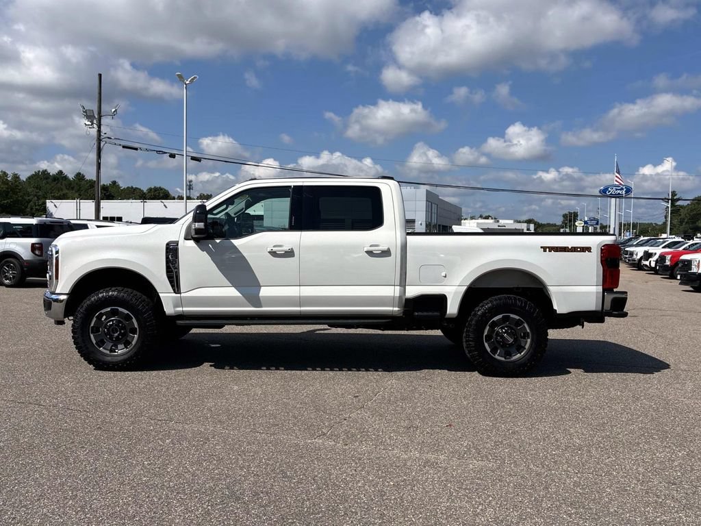 Used 2024 Ford F250 Lariat w/ Lariat Ultimate Package AWD/4WD image 4