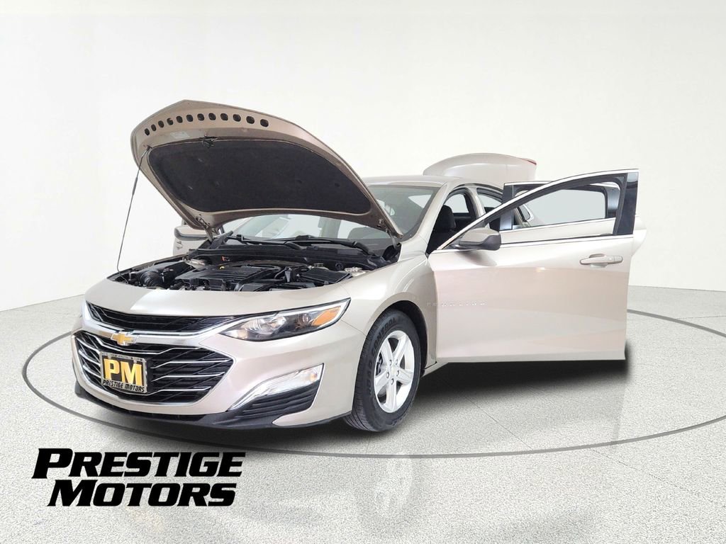 Used 2022 Chevrolet Malibu LS w/ Driver Confidence Package II FWD image 13