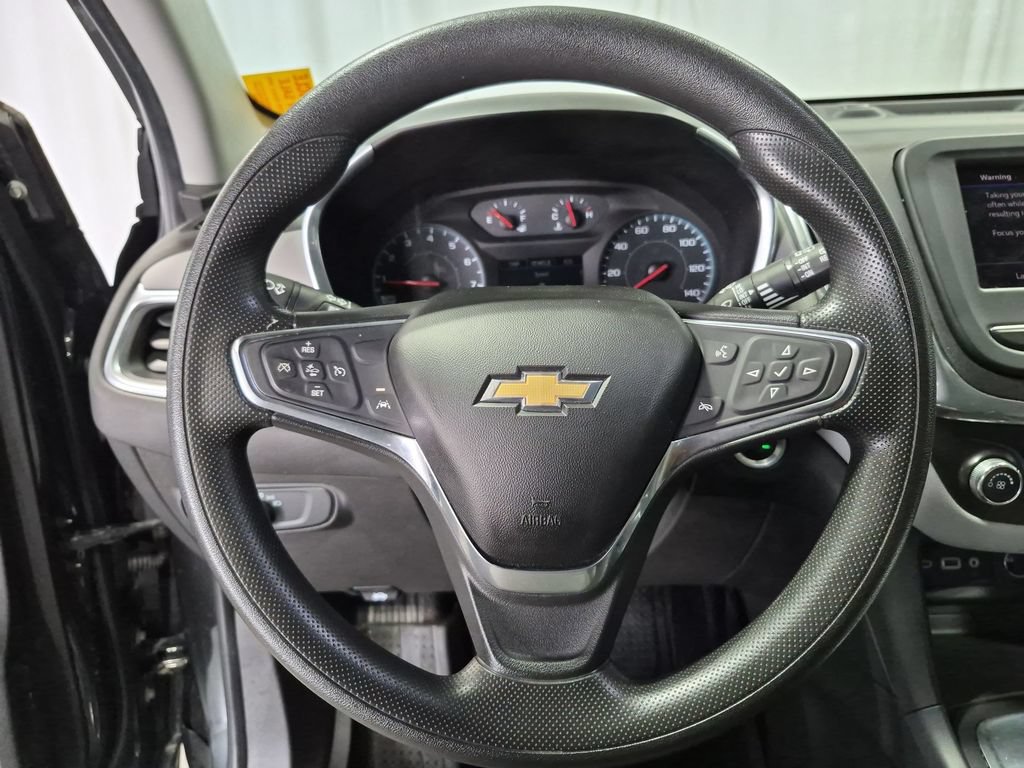 Used 2020 Chevrolet Equinox LS FWD image 29