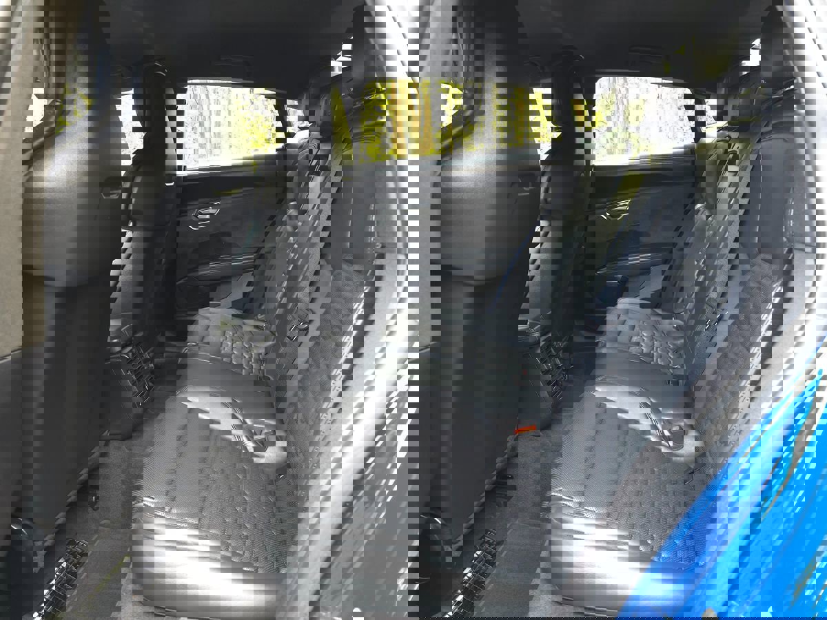 Used 2022 Audi RS e-tron GT w/ Carbon Performance Package image 15