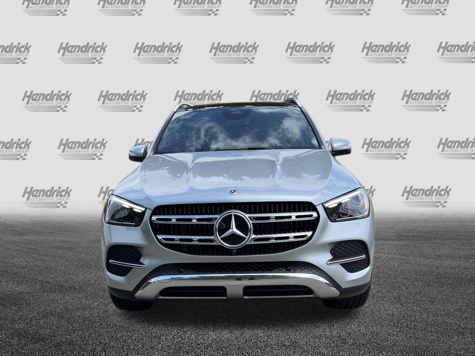Certified 2025 Mercedes-Benz GLE 350 4MATIC image 3