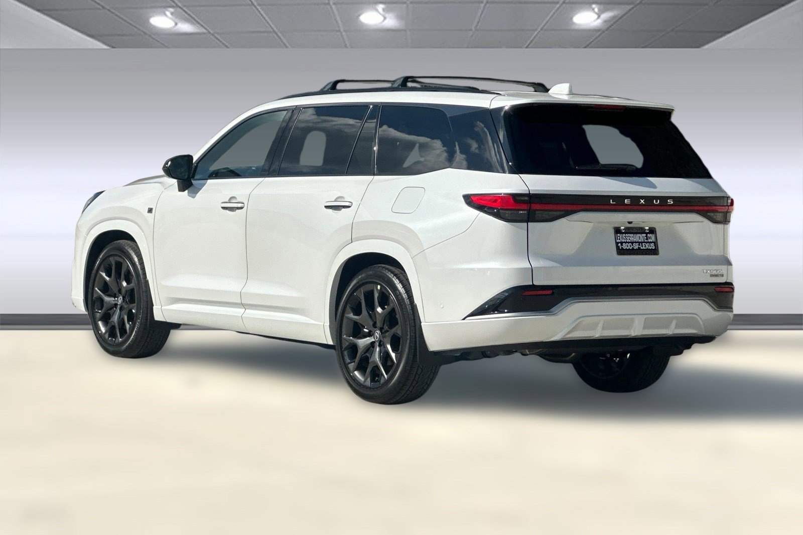 New 2026 Lexus TX 500h AWD image 3