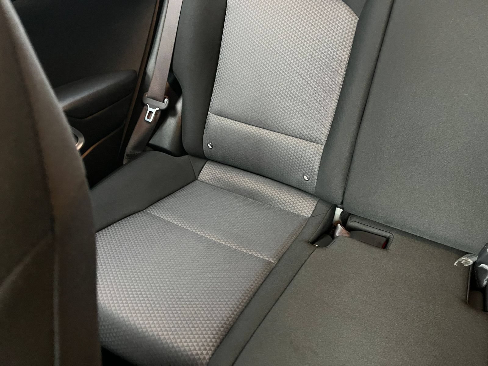 Used 2025 Kia Soul LX w/ LX Technology Package FWD image 38