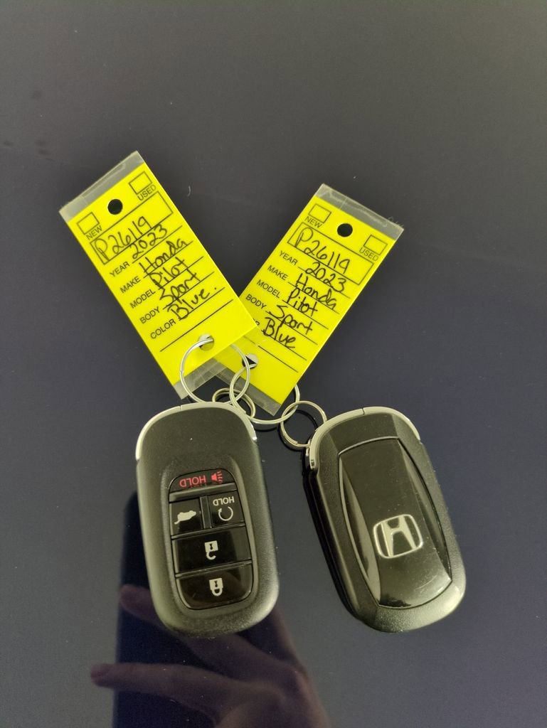 Certified 2023 Honda Pilot Sport image 31