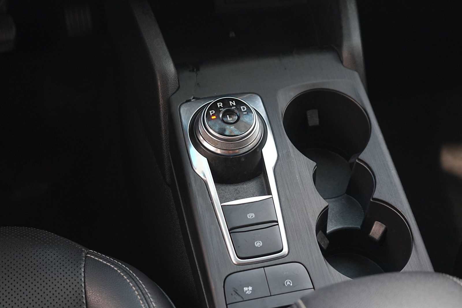 Used 2021 Ford Escape SEL w/ Technology Package FWD image 21