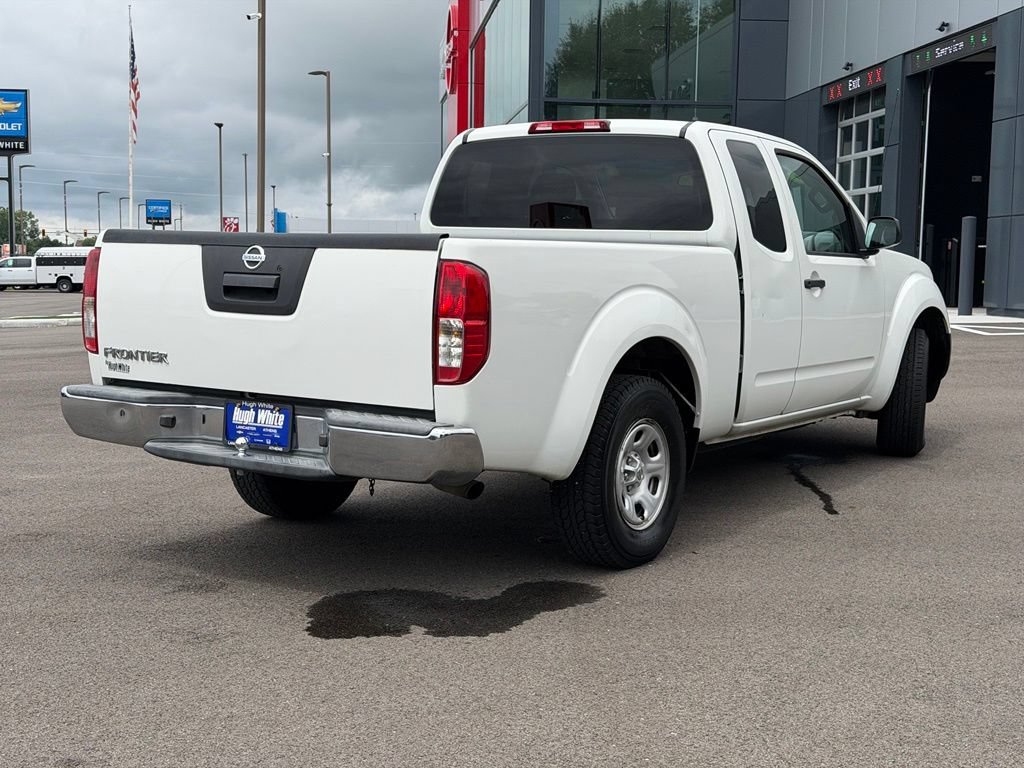 Used 2016 Nissan Frontier S RWD image 5