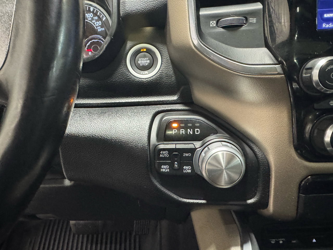 Used 2019 RAM 1500 Laramie image 28