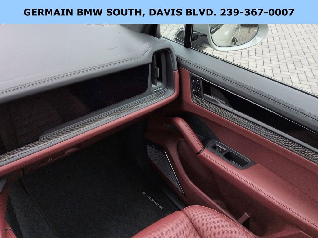 Used 2026 Porsche Cayenne GTS image 18