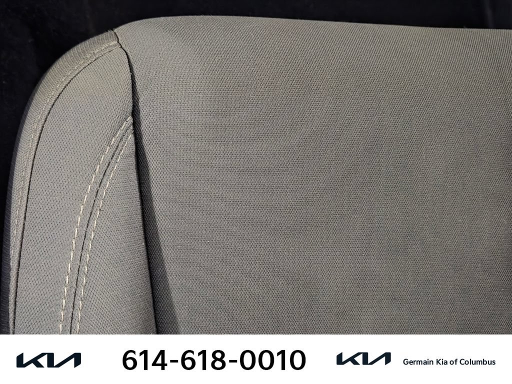 Used 2023 Nissan Frontier SV RWD image 27