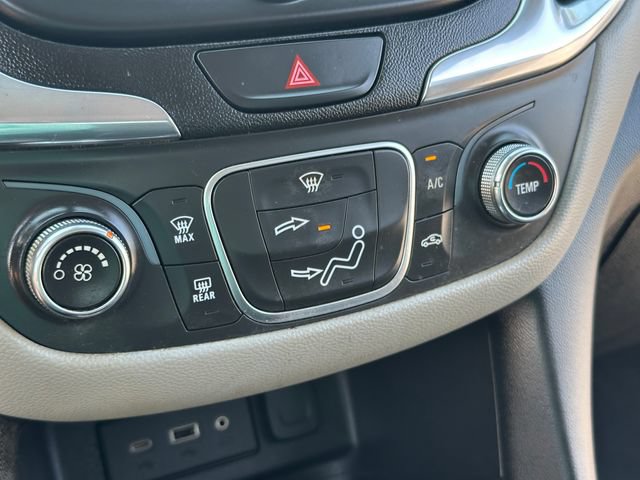 Used 2020 Chevrolet Equinox LS w/ LS Convenience Package FWD image 35