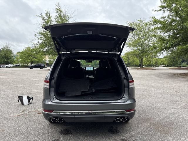 Used 2025 Lincoln Aviator Reserve w/ Luxury Package AWD/4WD image 26